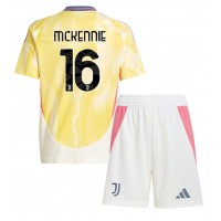 Camisa de time de futebol Juventus Weston McKennie #16 Replicas 2º Equipamento Infantil 2024-25 Manga Curta (+ Calças curtas)